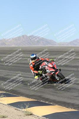 media/May-24-2025-TrackXperience (Sat) [[1cecf32909]]/Level 2/Session 2 Bowl/